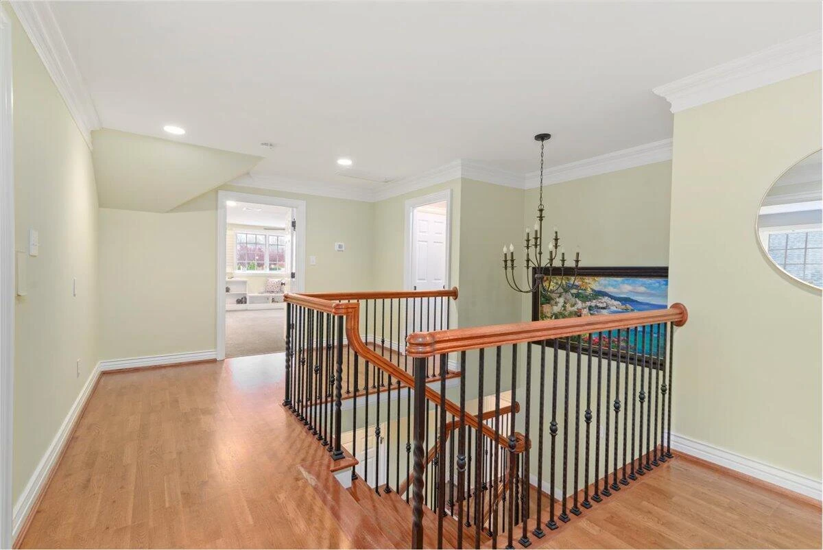 1100 Governors LN - Photo 63