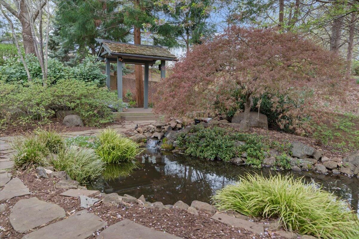 1100 Governors LN - Photo 74