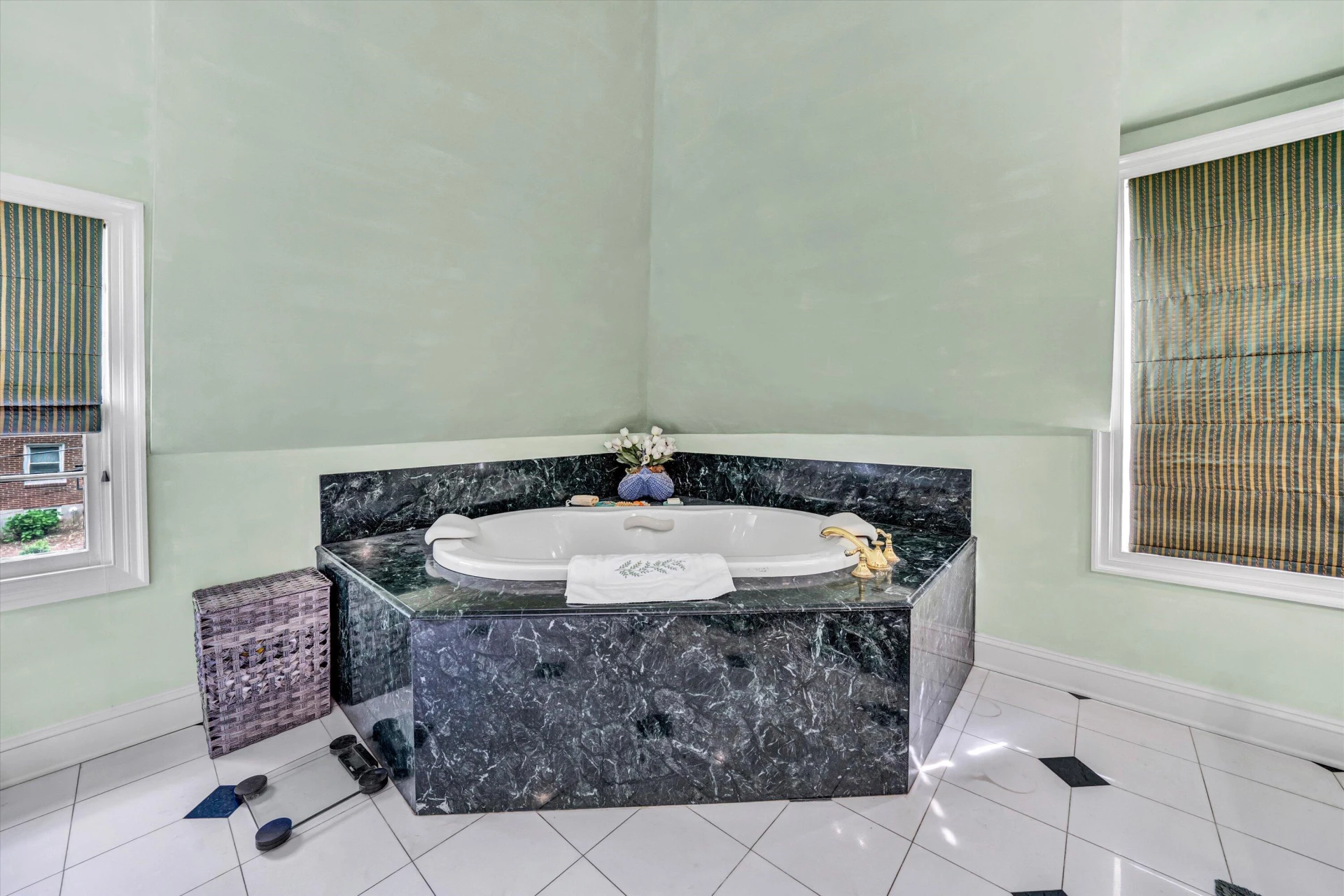 1201 Ivy ST - Photo 46