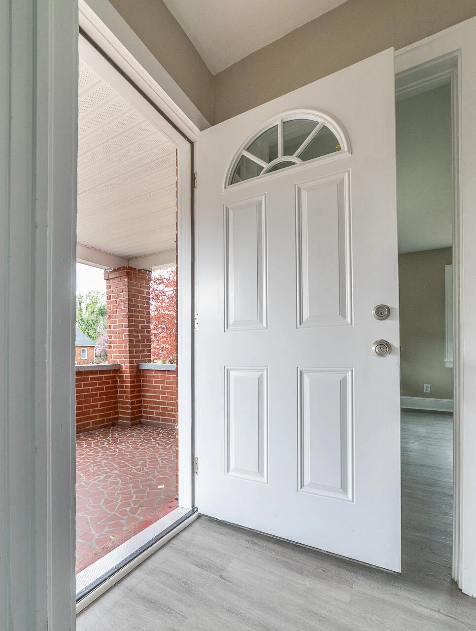 1215 Crescent ST - Photo 13
