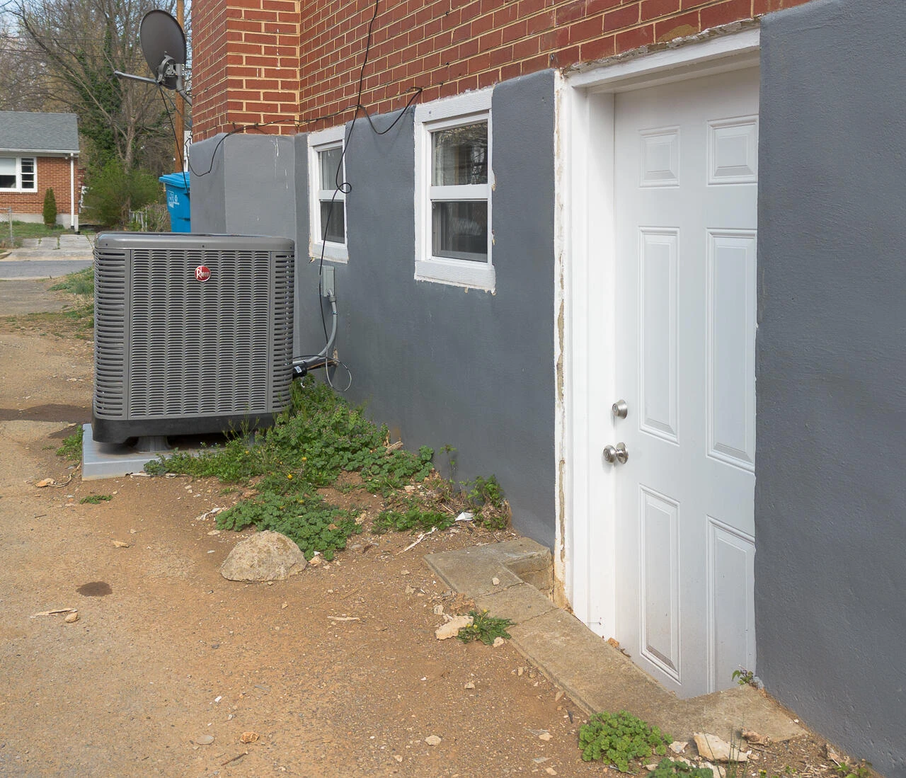 1215 Crescent ST - Photo 37