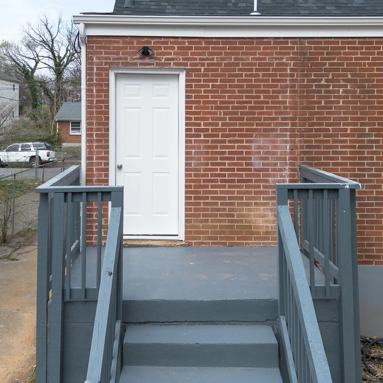 1215 Crescent ST - Photo 8