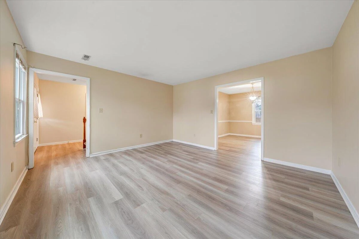 7226 Twin Forks DR - Photo 14
