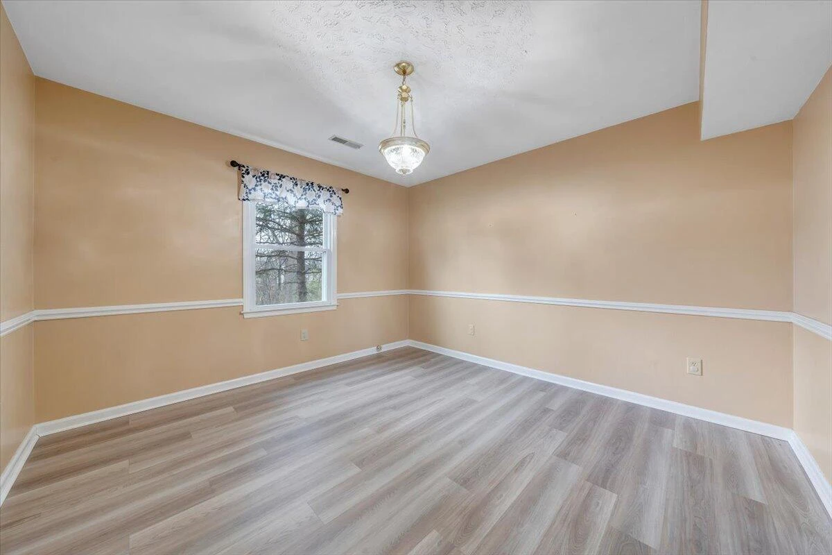 7226 Twin Forks DR - Photo 16