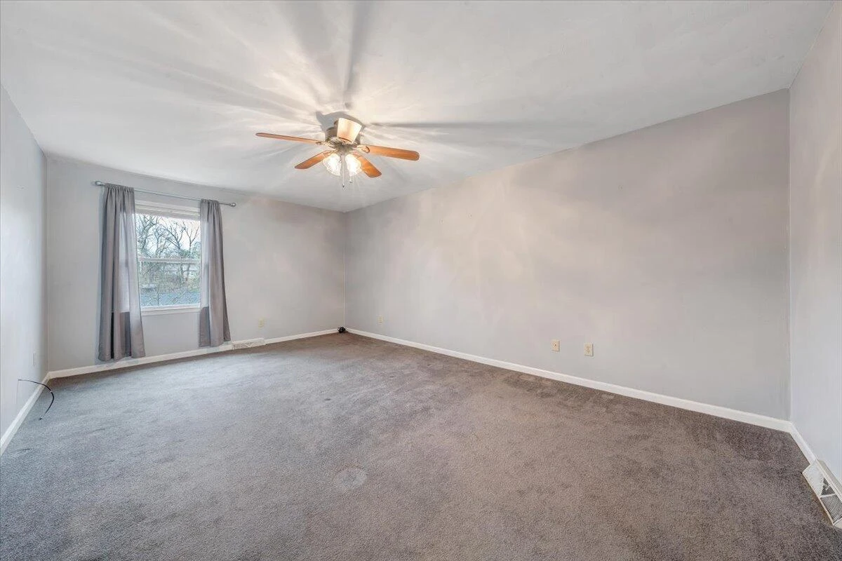 7226 Twin Forks DR - Photo 30