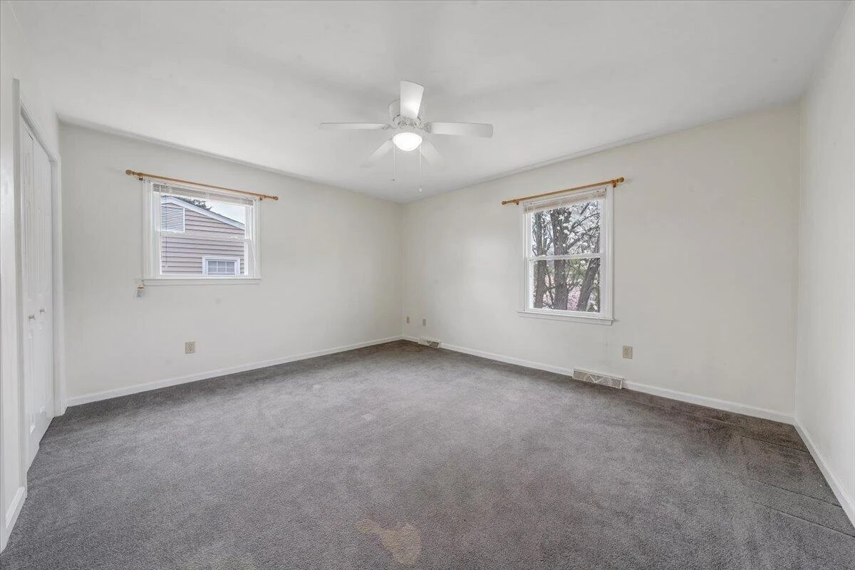 7226 Twin Forks DR - Photo 35