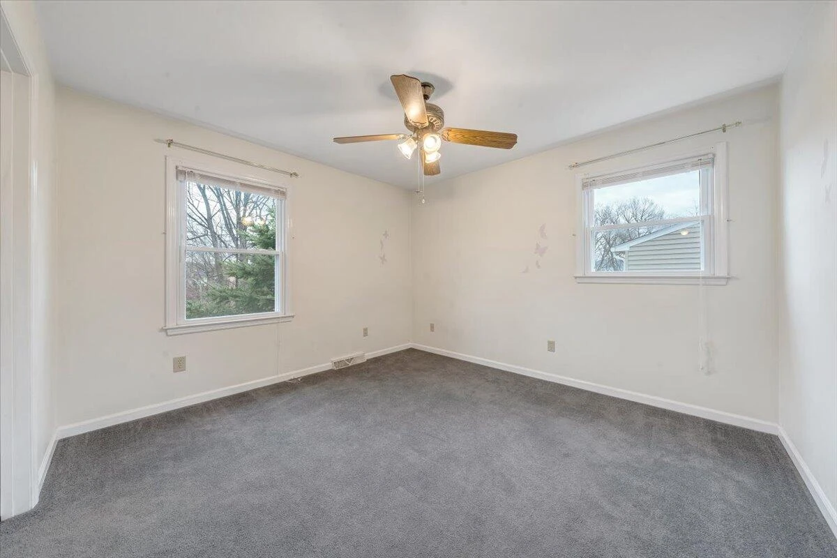 7226 Twin Forks DR - Photo 37