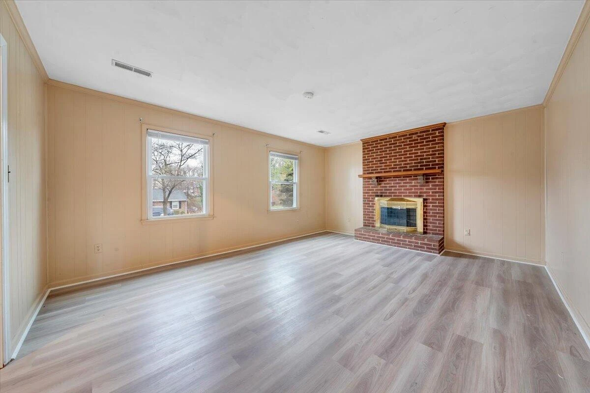 7226 Twin Forks DR - Photo 7