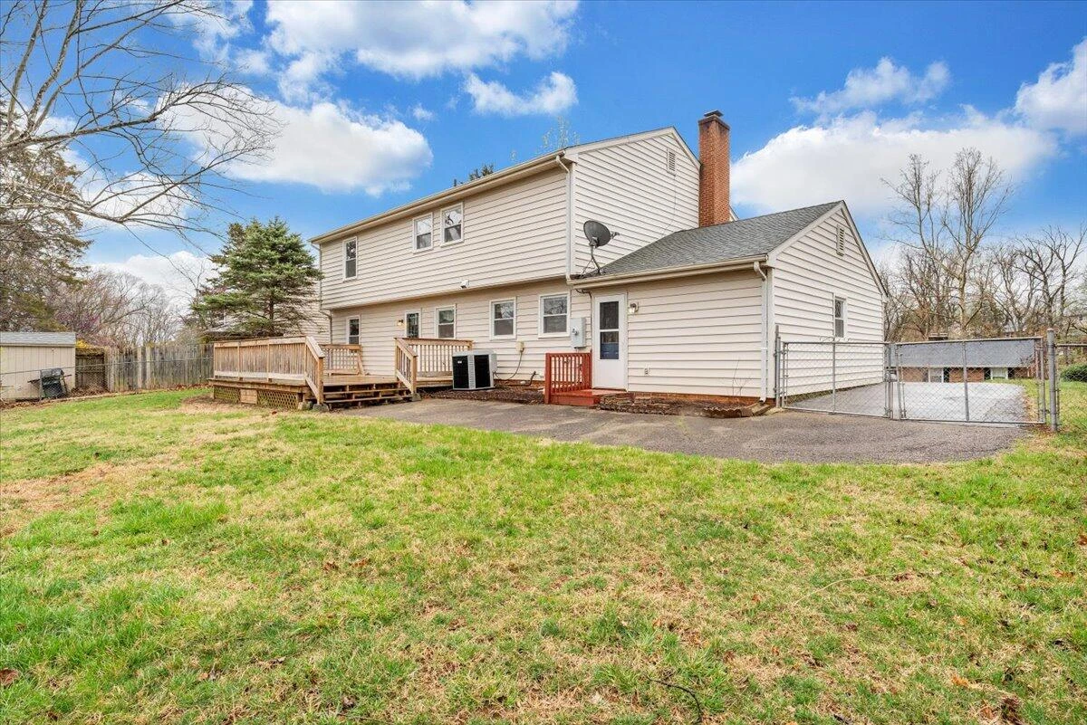 7226 Twin Forks DR - Photo 47