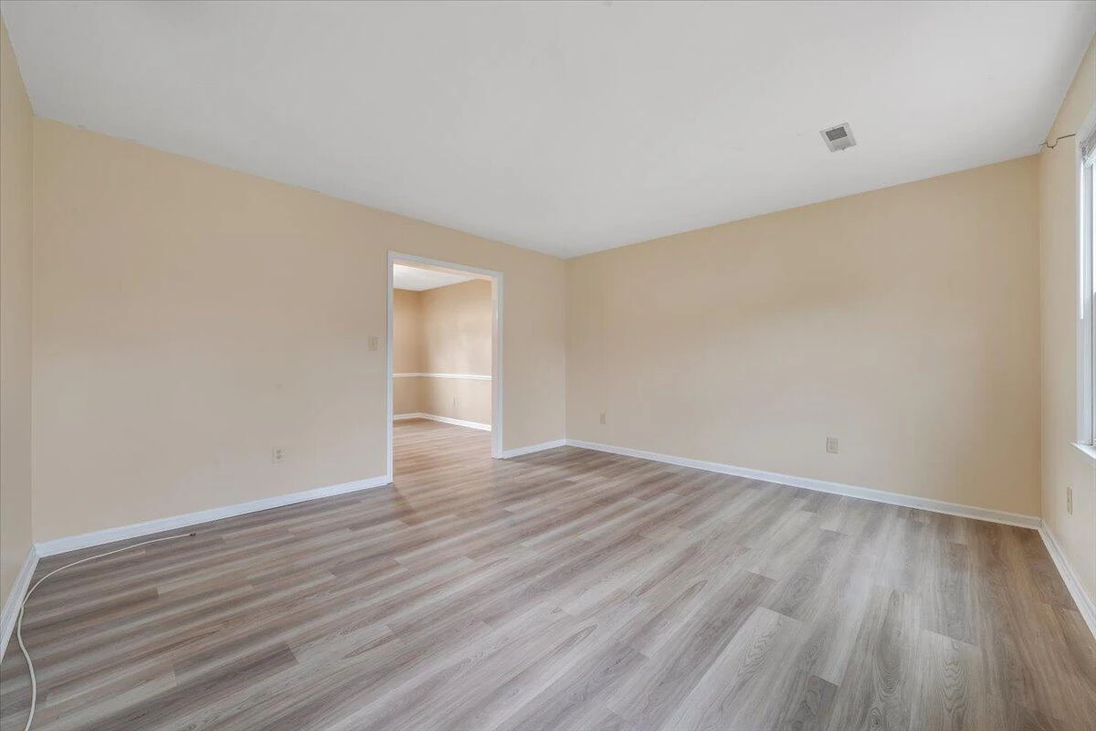 7226 Twin Forks DR - Photo 11