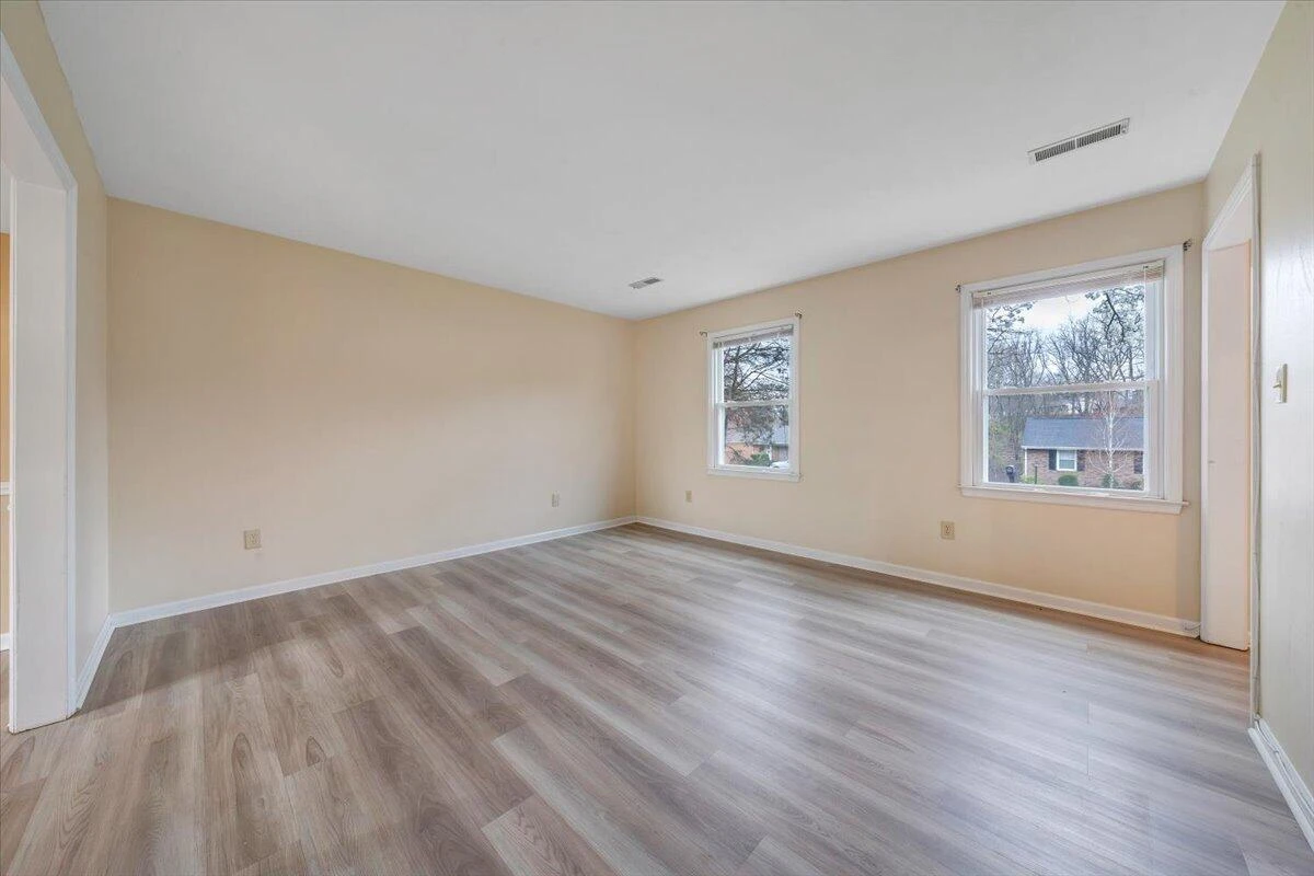 7226 Twin Forks DR - Photo 12