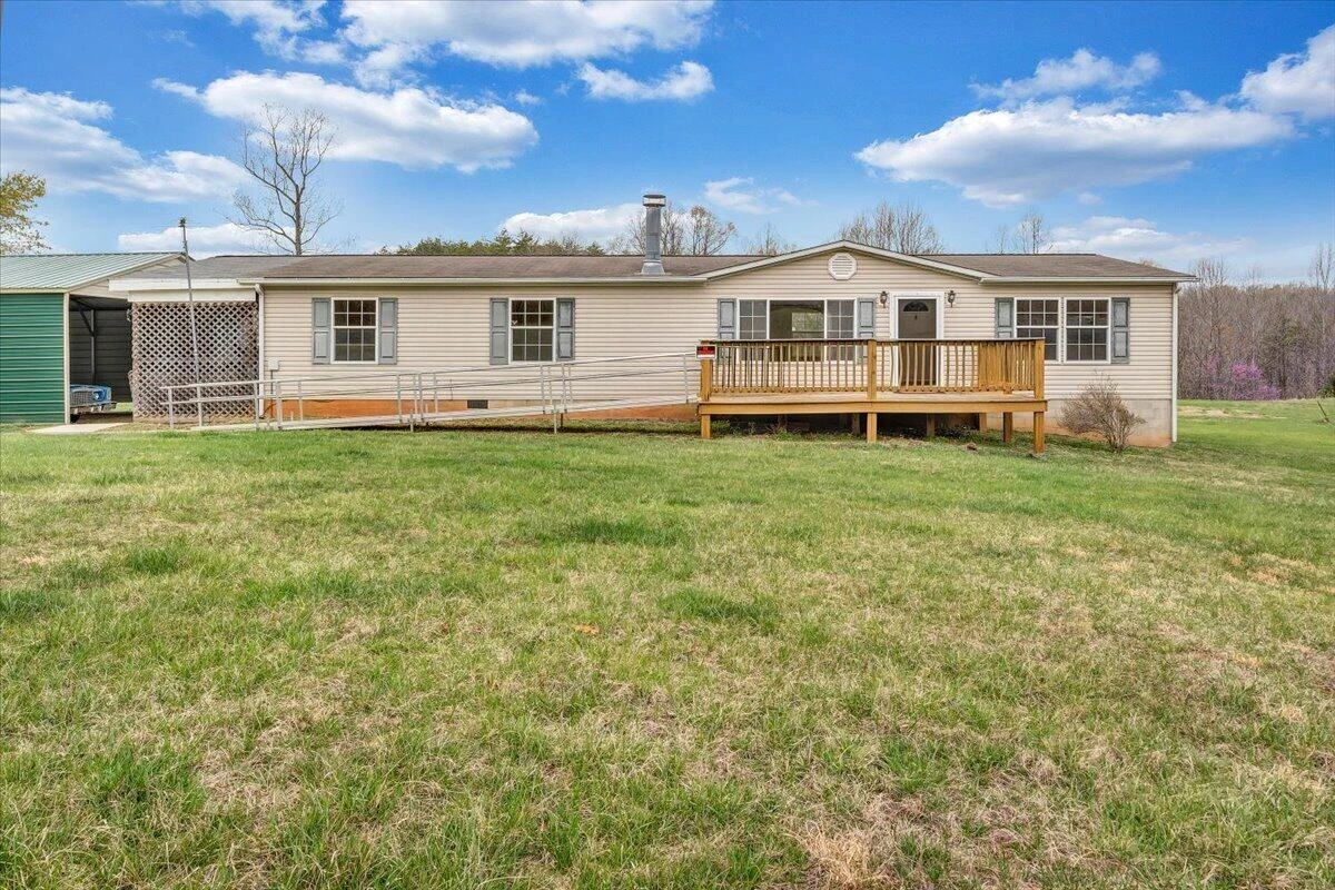 2281 Parrish RD