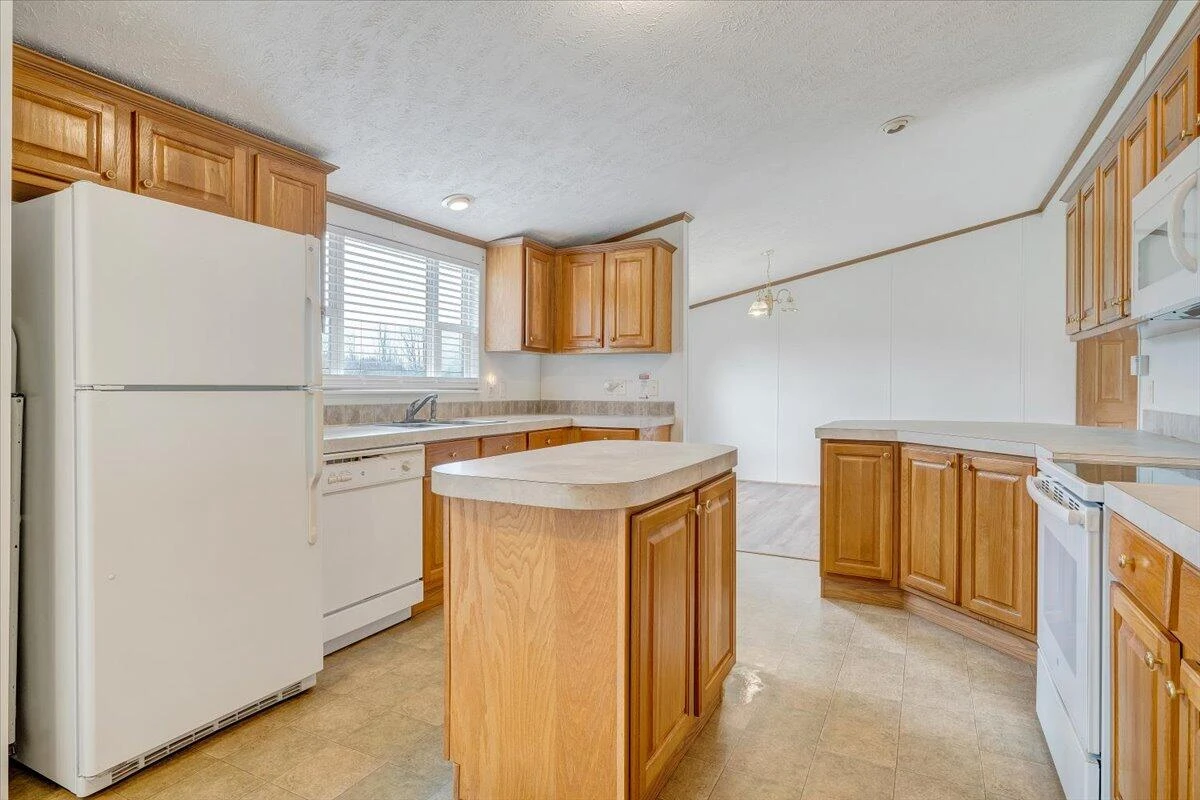 2281 Parrish RD - Photo 14