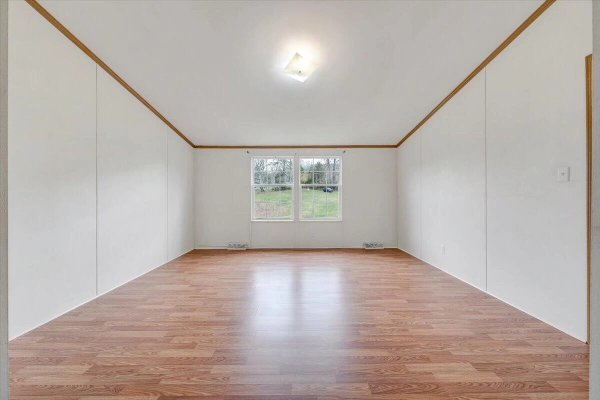 2281 Parrish RD - Photo 18