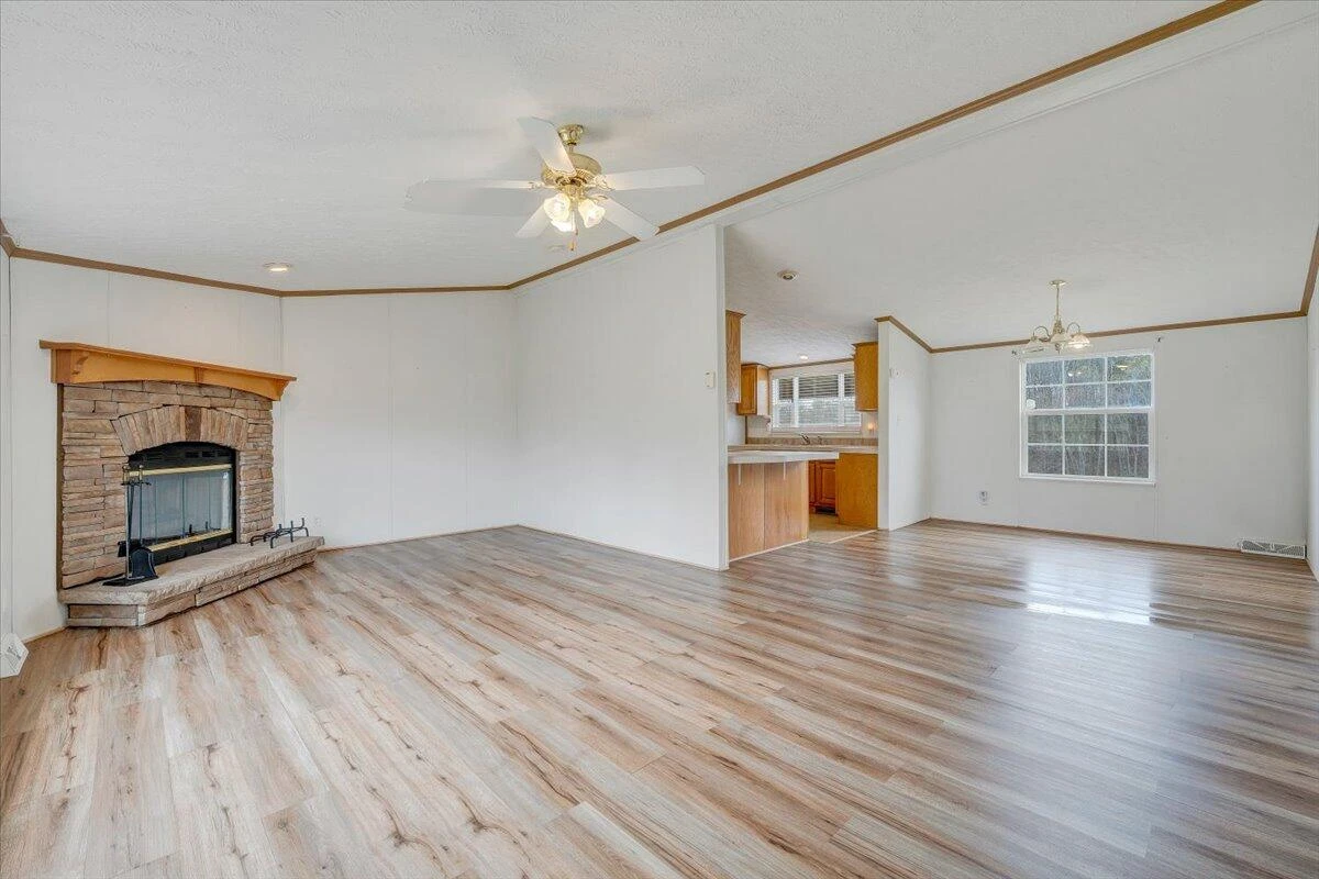 2281 Parrish RD - Photo 2