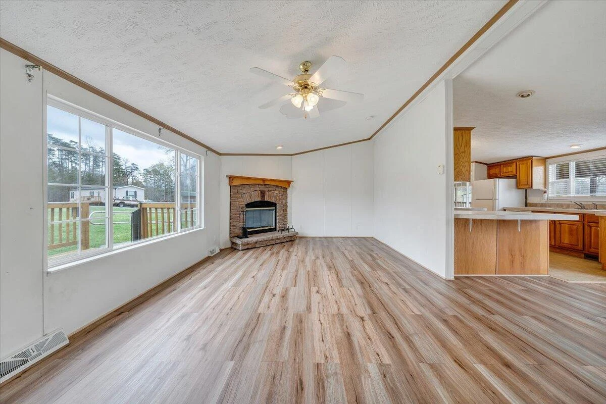 2281 Parrish RD - Photo 3