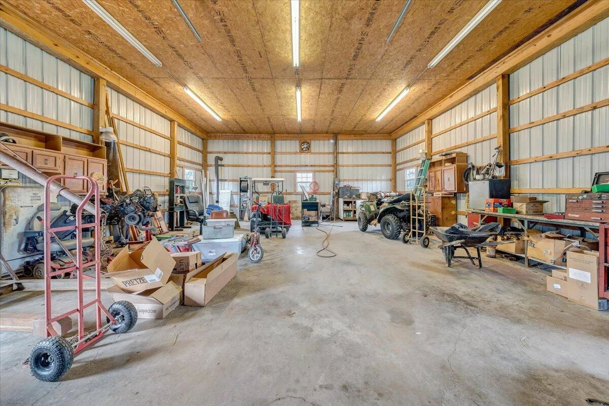 2281 Parrish RD - Photo 42