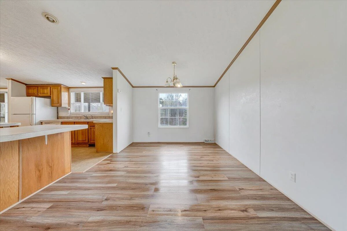 2281 Parrish RD - Photo 6