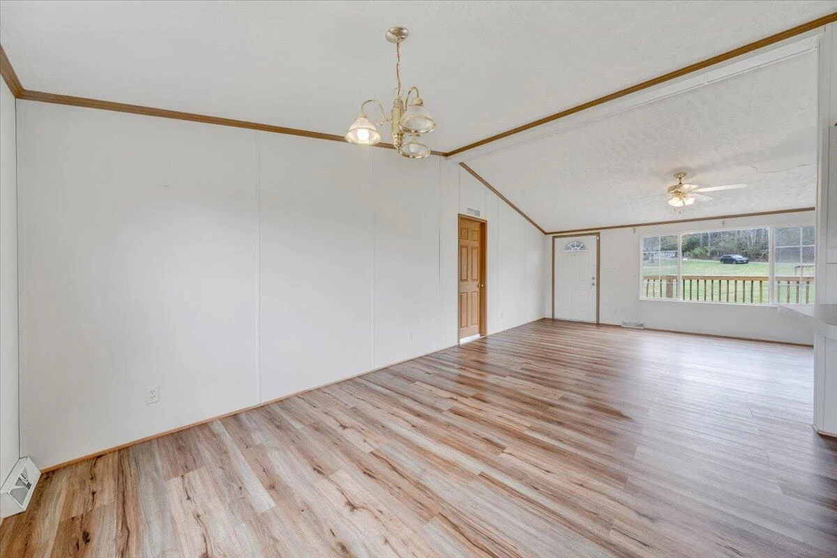 2281 Parrish RD - Photo 9
