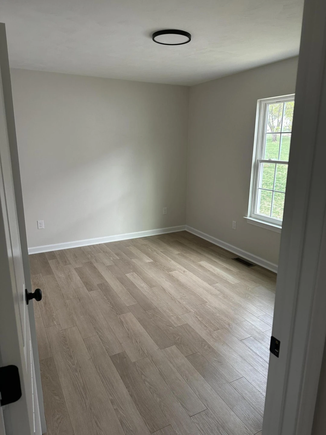 1728 Marvin ST - Photo 7