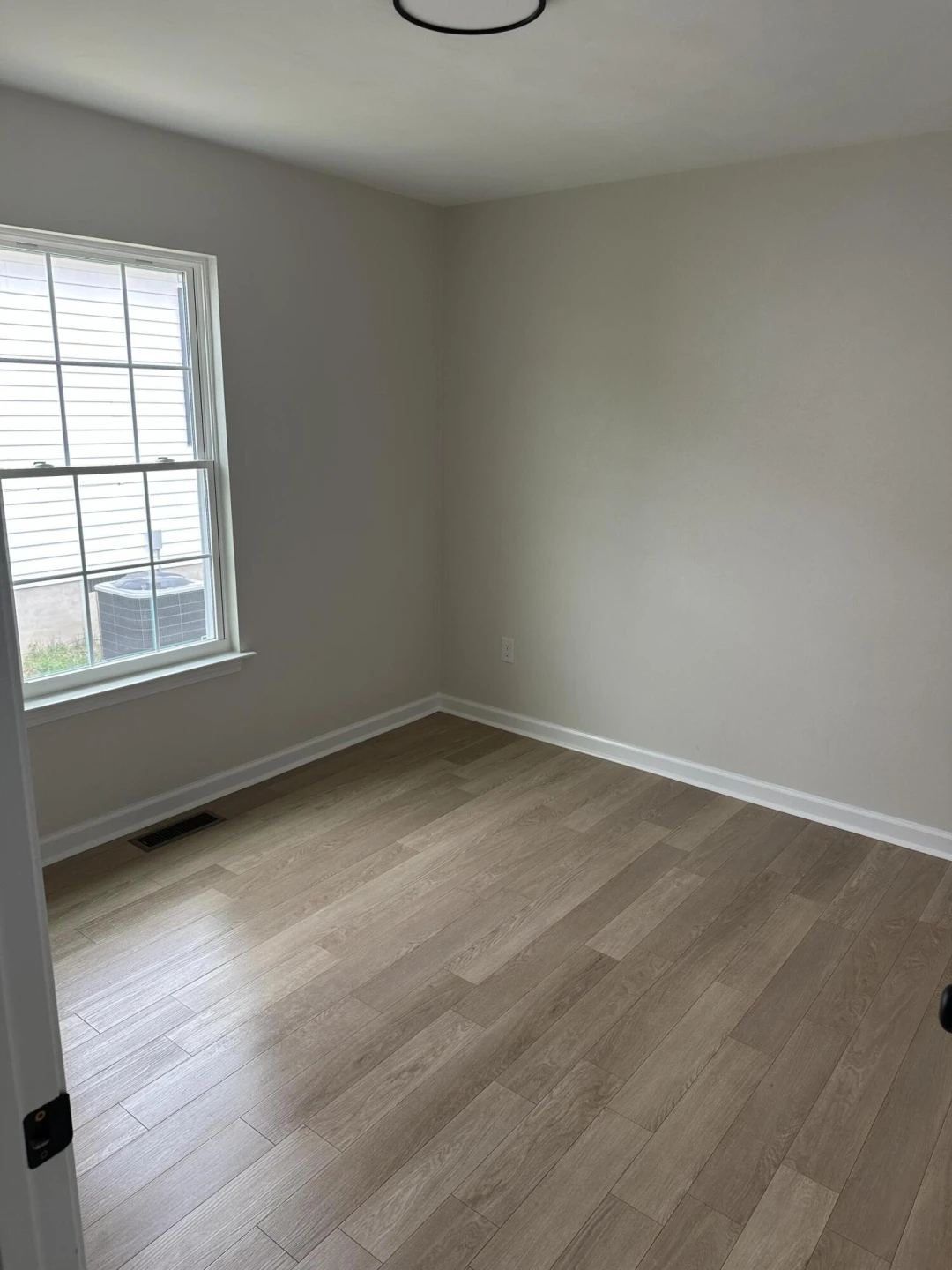 1728 Marvin ST - Photo 8