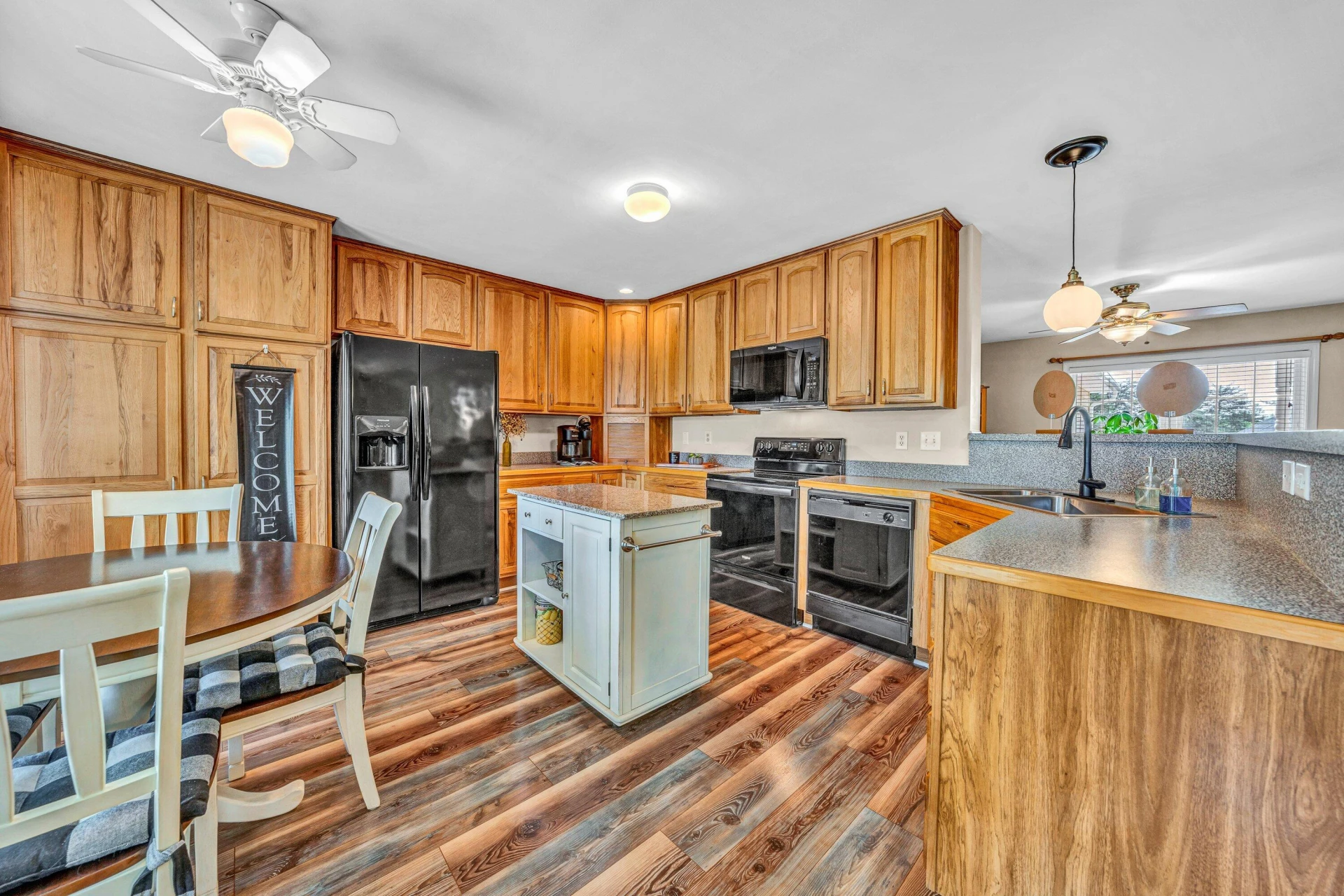 104 Peach Tree CT - Photo 11