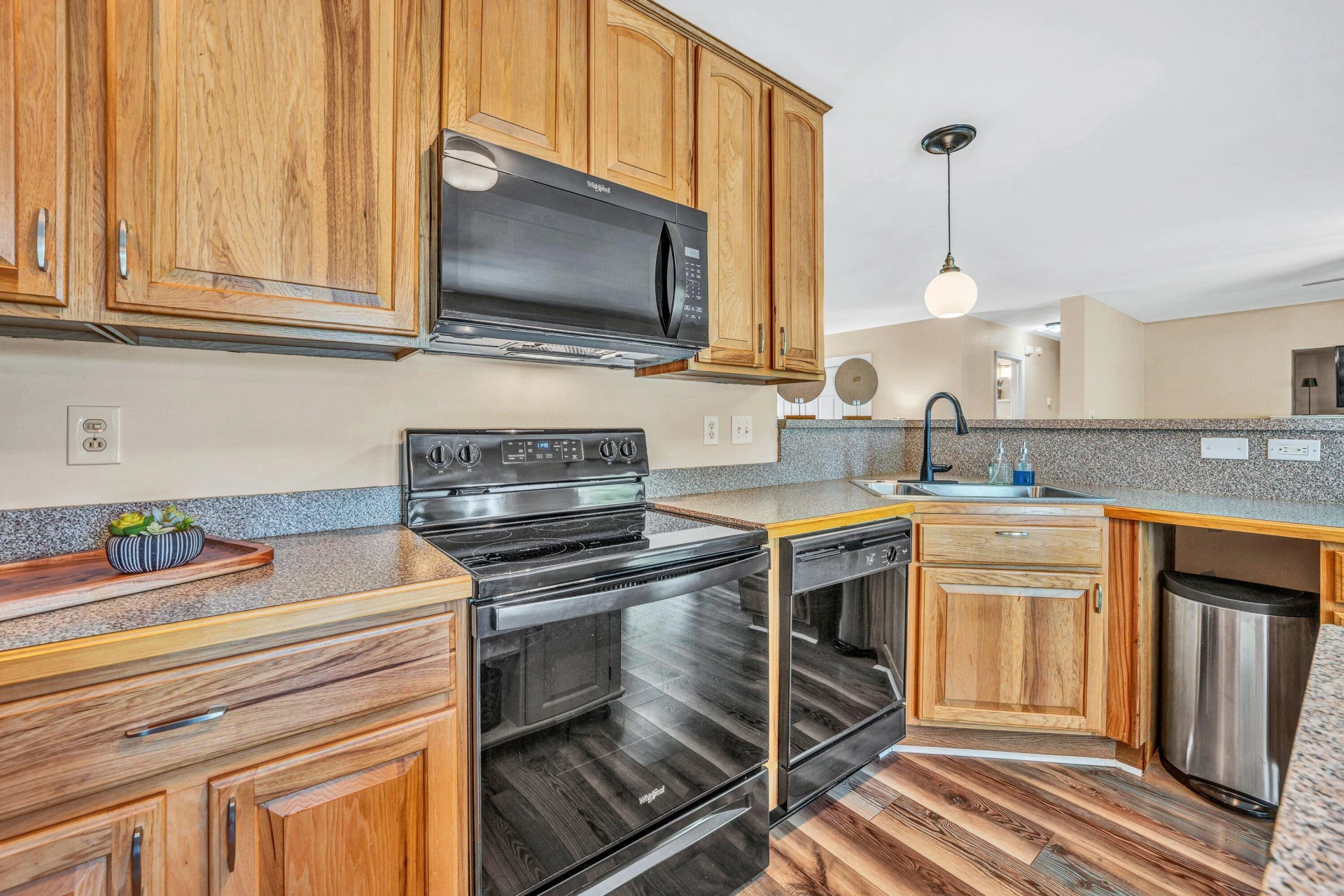 104 Peach Tree CT - Photo 13