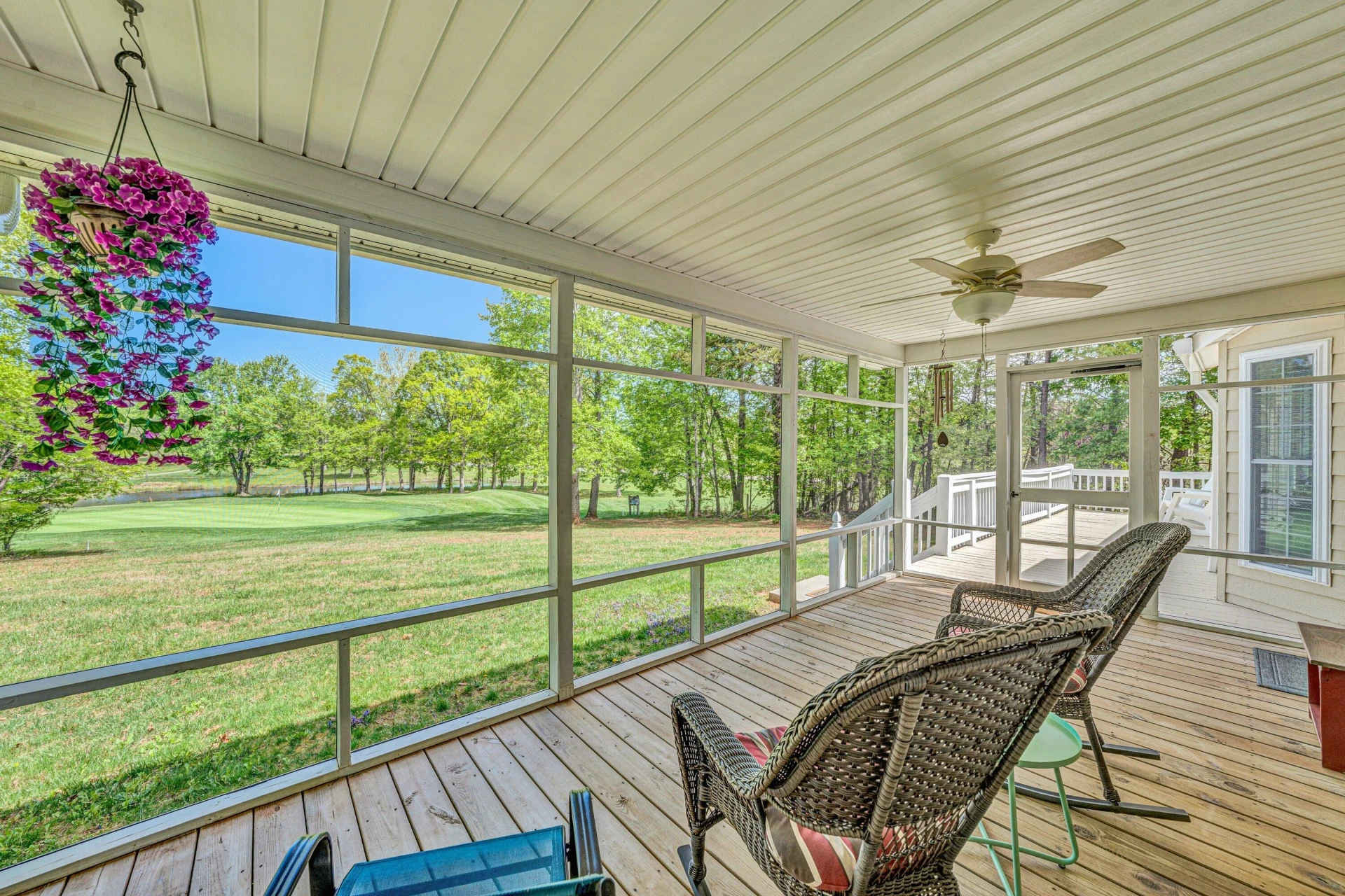 104 Peach Tree CT - Photo 26