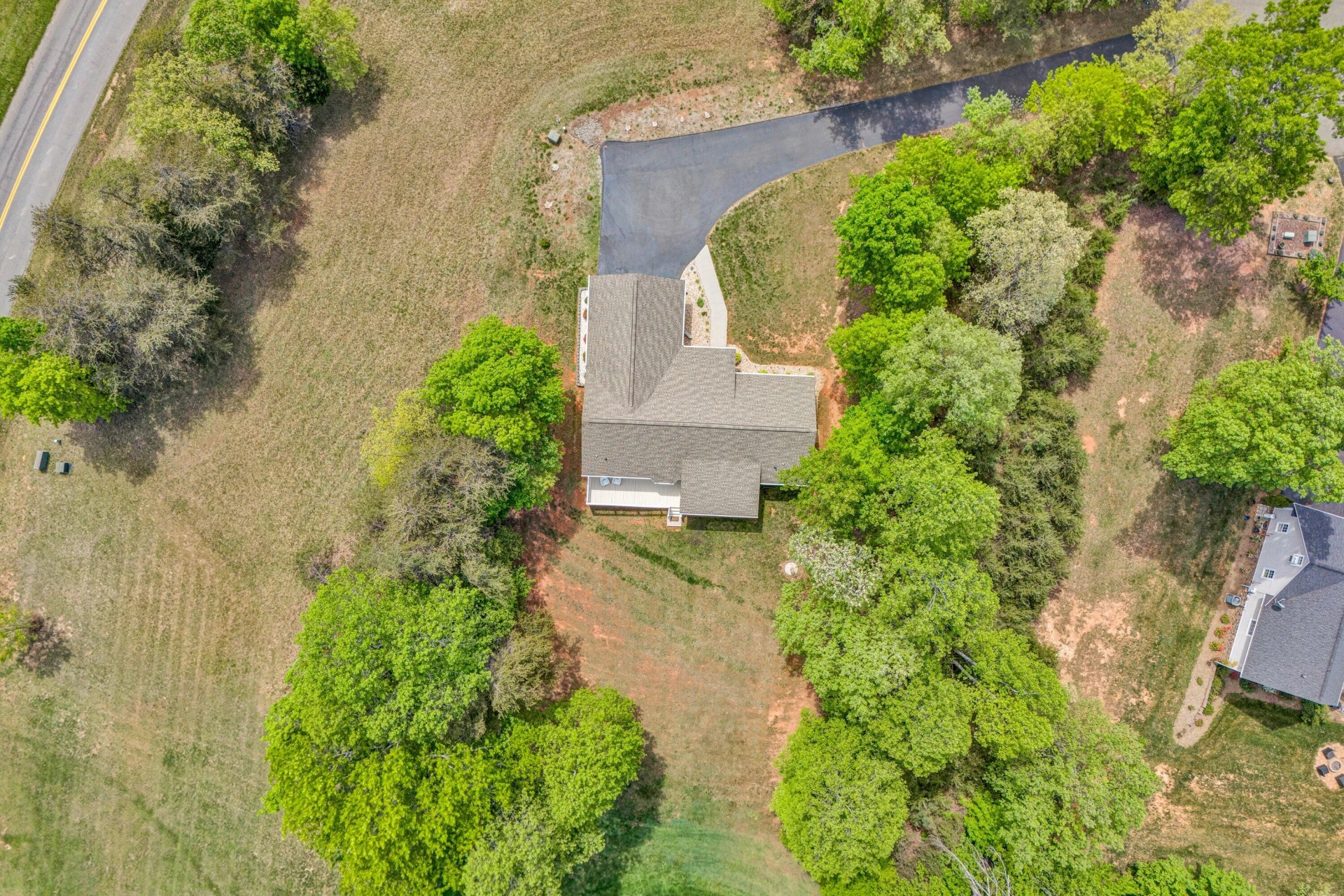 104 Peach Tree CT - Photo 34