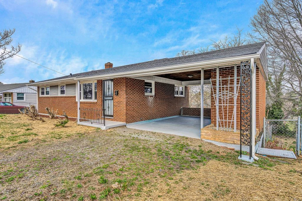 502 Victor AVE