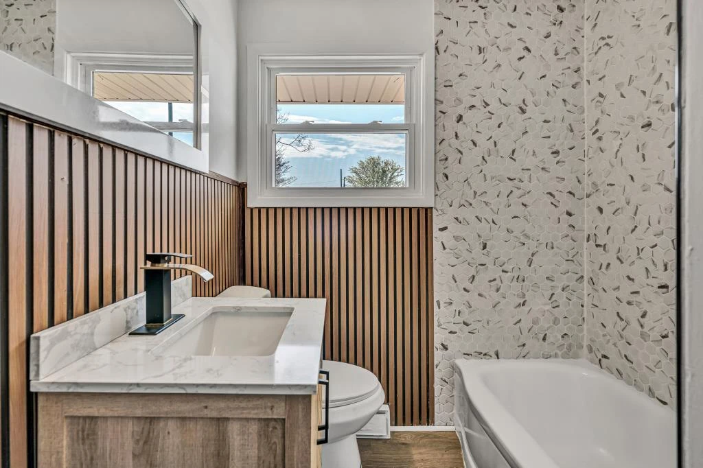 502 Victor AVE - Photo 11