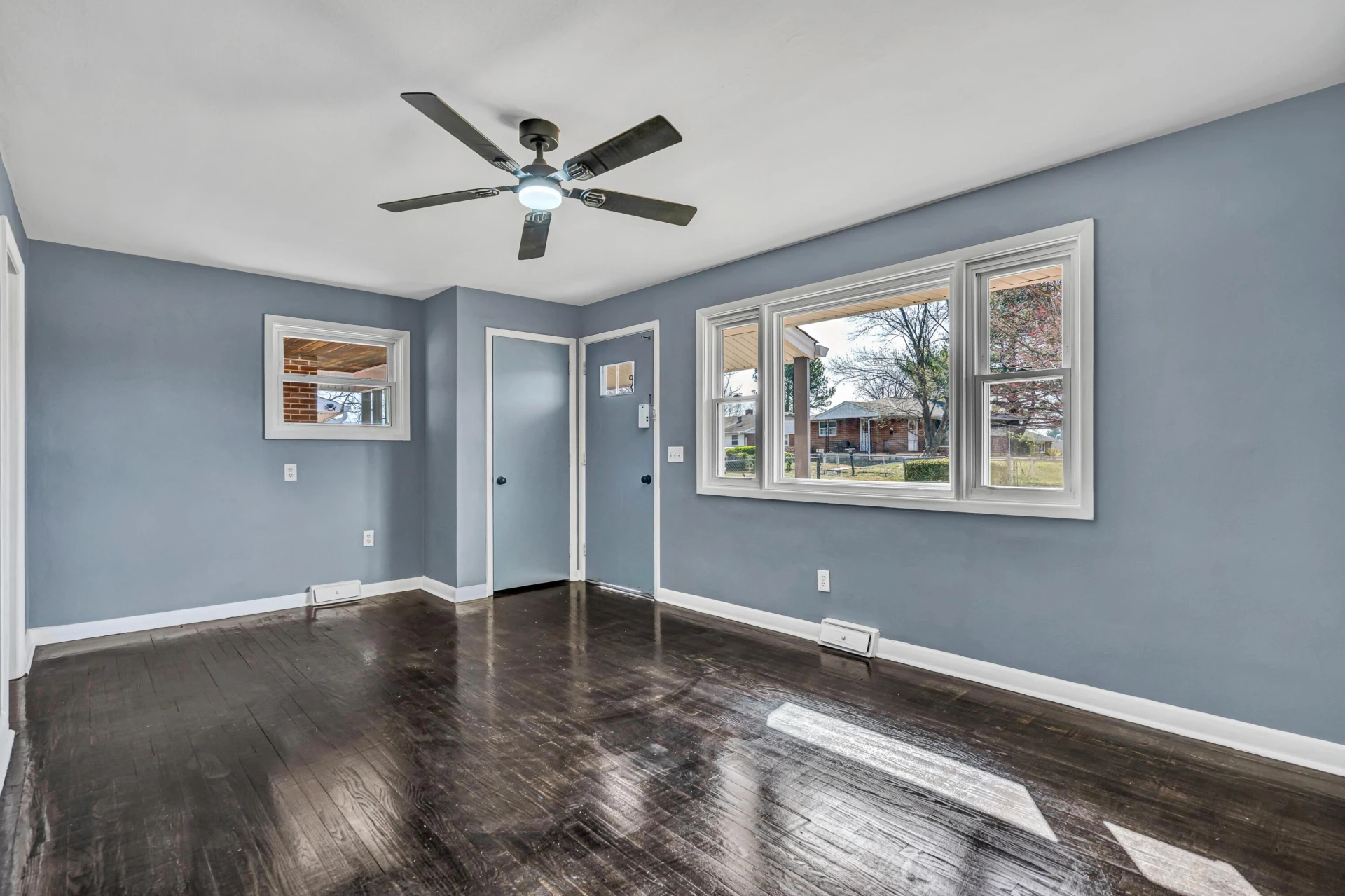 502 Victor AVE - Photo 5