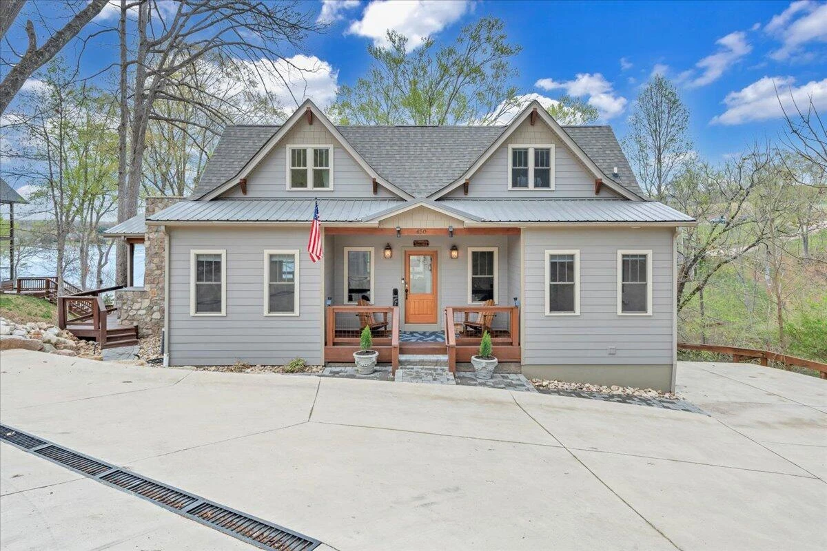 450 Coves RD