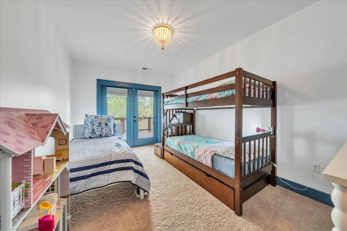 450 Coves RD - Photo 40