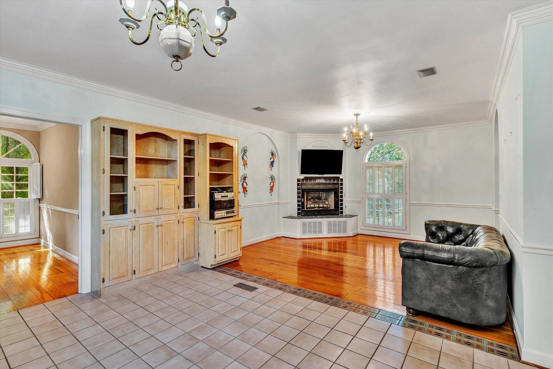 1710 Dawn LN - Photo 18