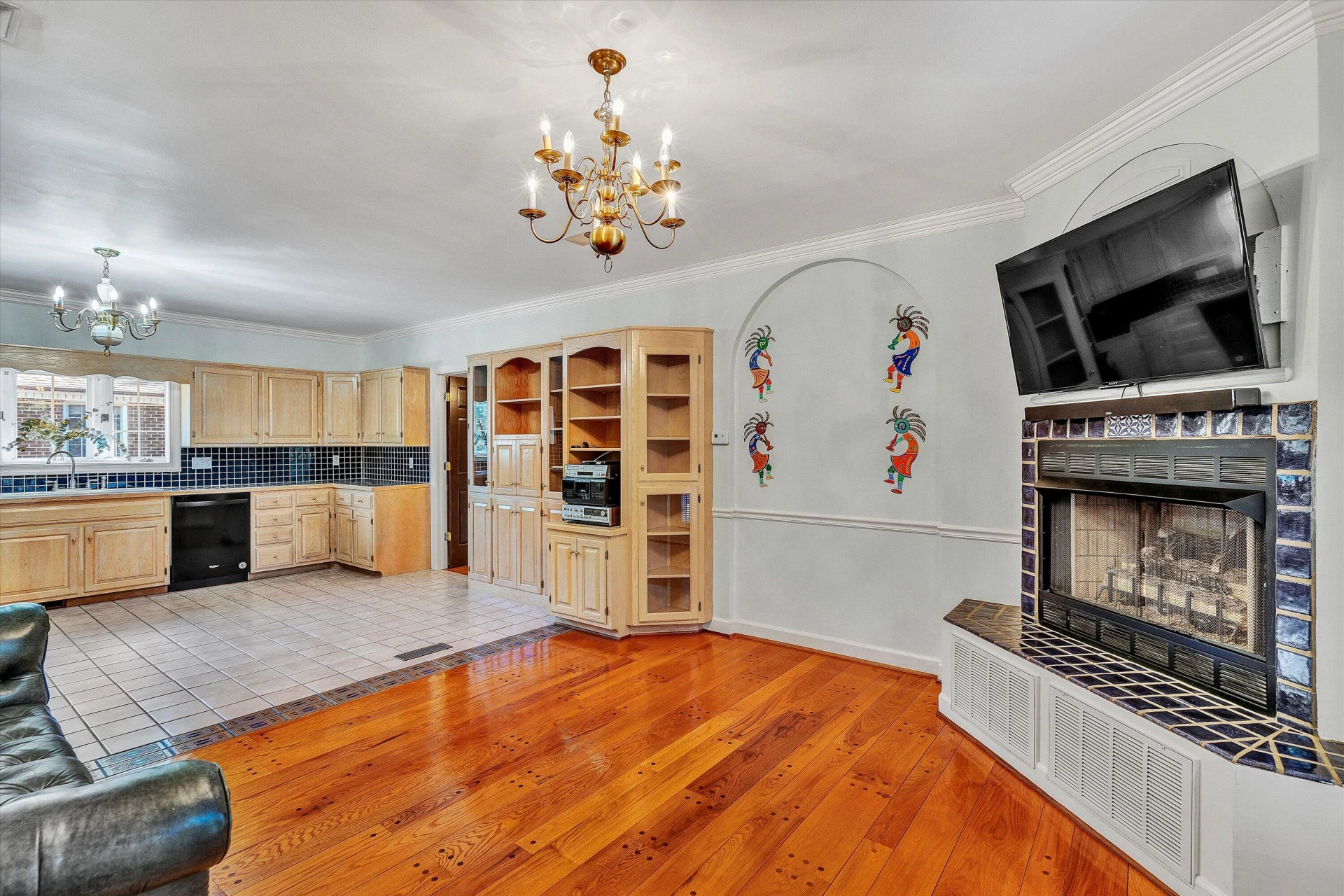 1710 Dawn LN - Photo 23
