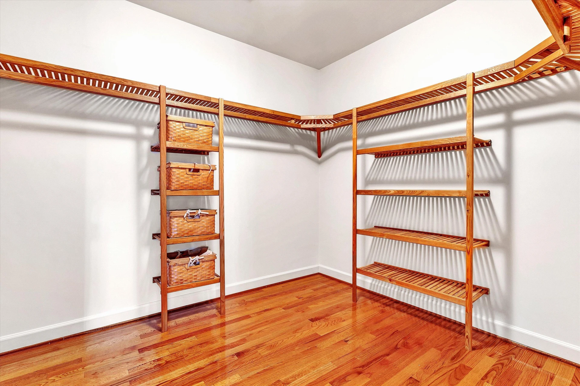 1710 Dawn LN - Photo 33