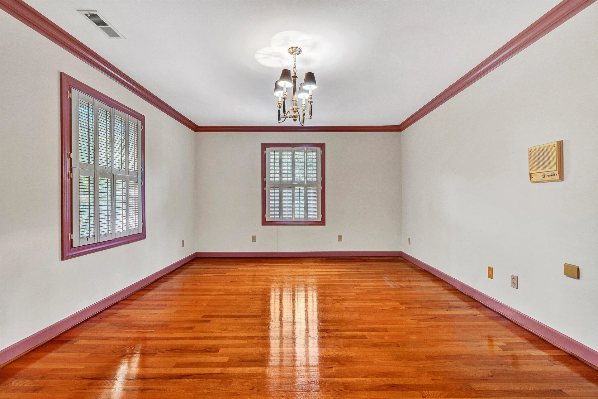 1710 Dawn LN - Photo 34