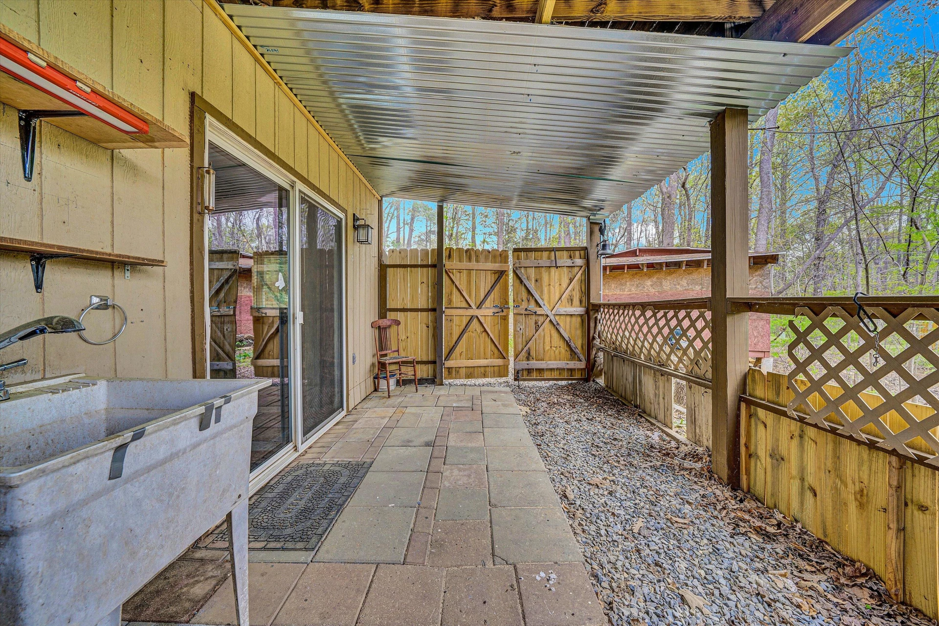 980 Power Dam RD - Photo 46