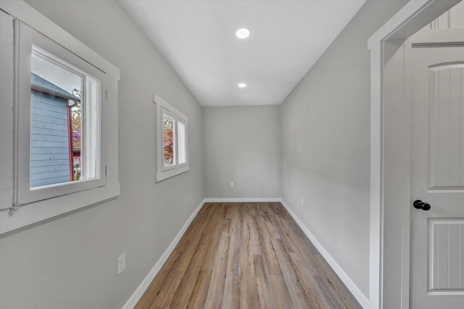 535 Day AVE - Photo 17