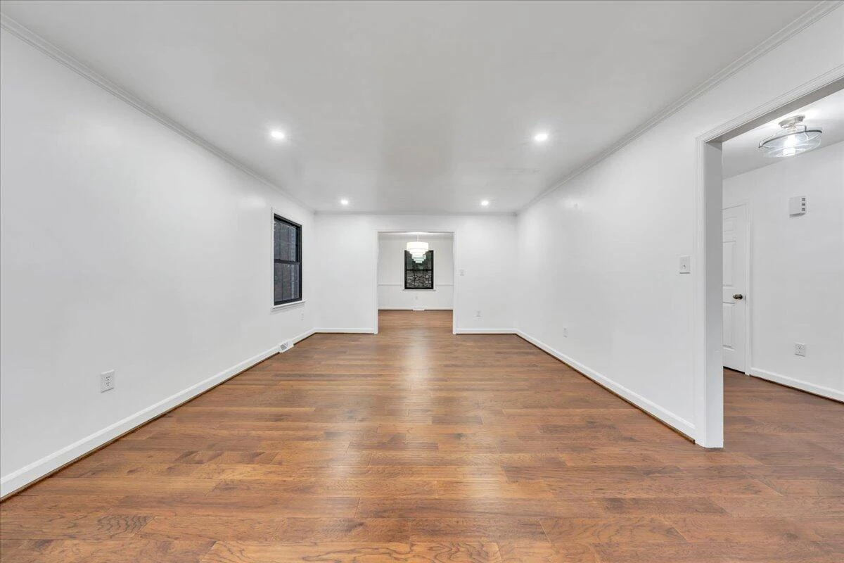 5233 Crossbow CIR - Photo 23
