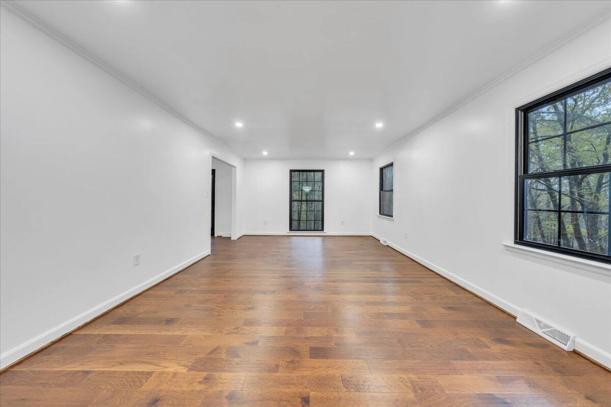 5233 Crossbow CIR - Photo 24