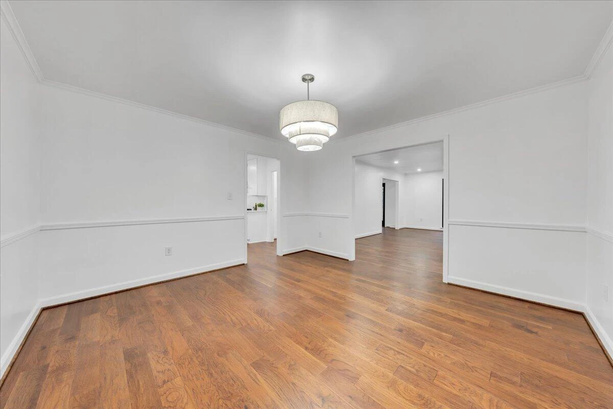 5233 Crossbow CIR - Photo 26