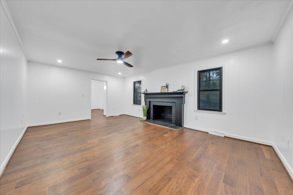 5233 Crossbow CIR - Photo 29