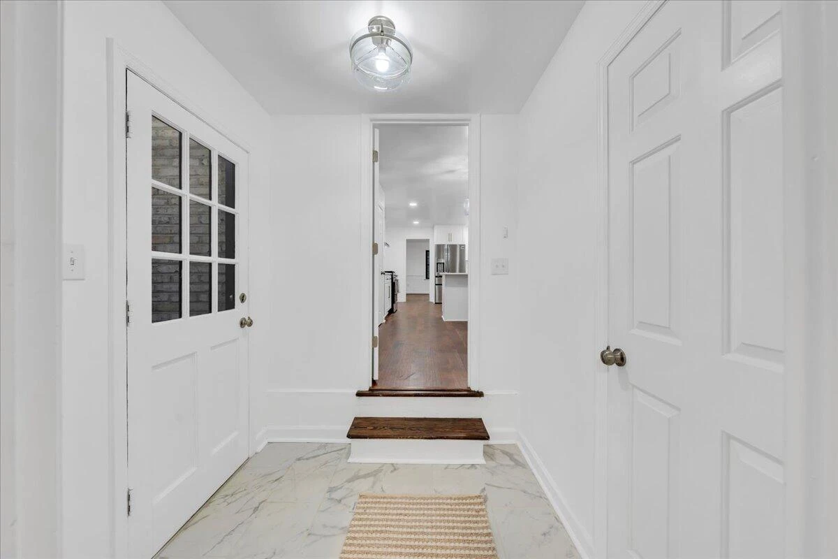 5233 Crossbow CIR - Photo 34