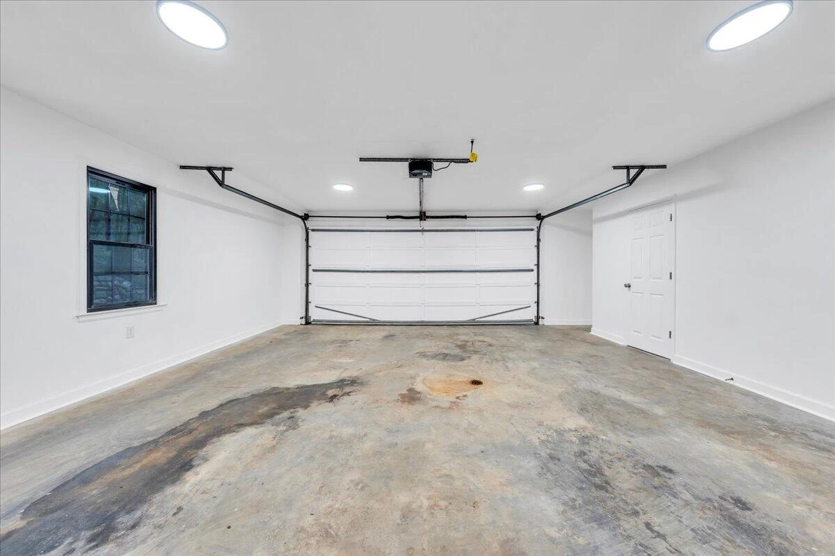 5233 Crossbow CIR - Photo 36