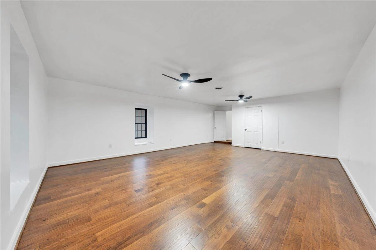 5233 Crossbow CIR - Photo 47