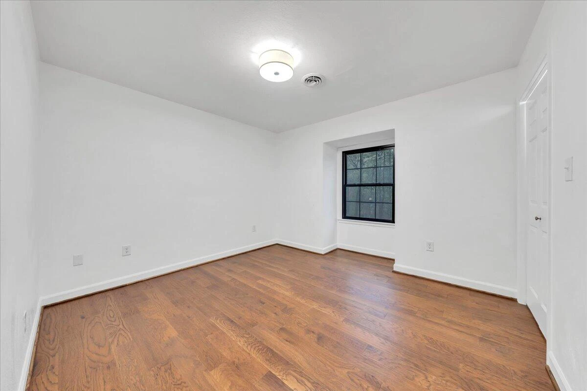 5233 Crossbow CIR - Photo 48