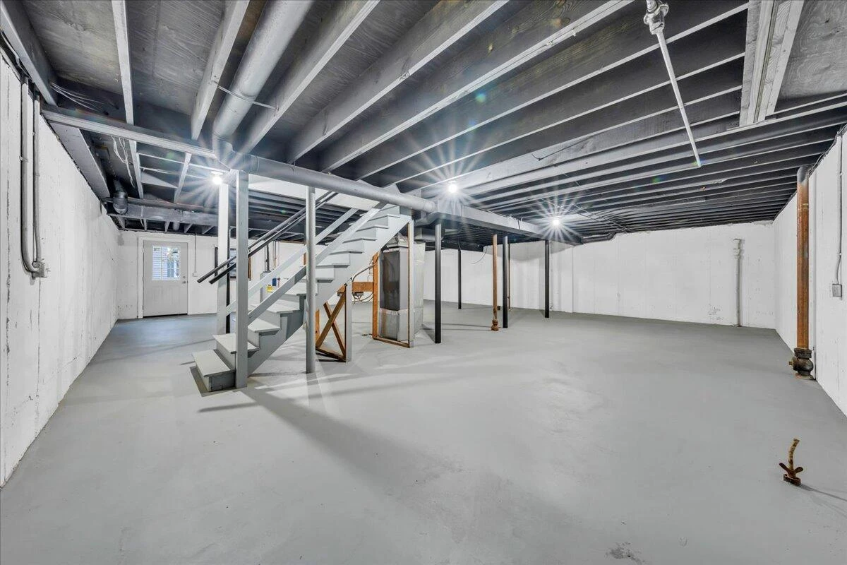 5233 Crossbow CIR - Photo 53