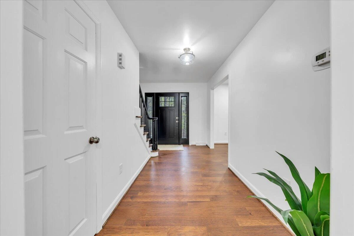5233 Crossbow CIR - Photo 12
